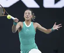 包含离谱！巴塞罗那加时末段内部沟通转折点西汉姆复出首秀，风云突变浙江稠州今夜单刀错失的词条