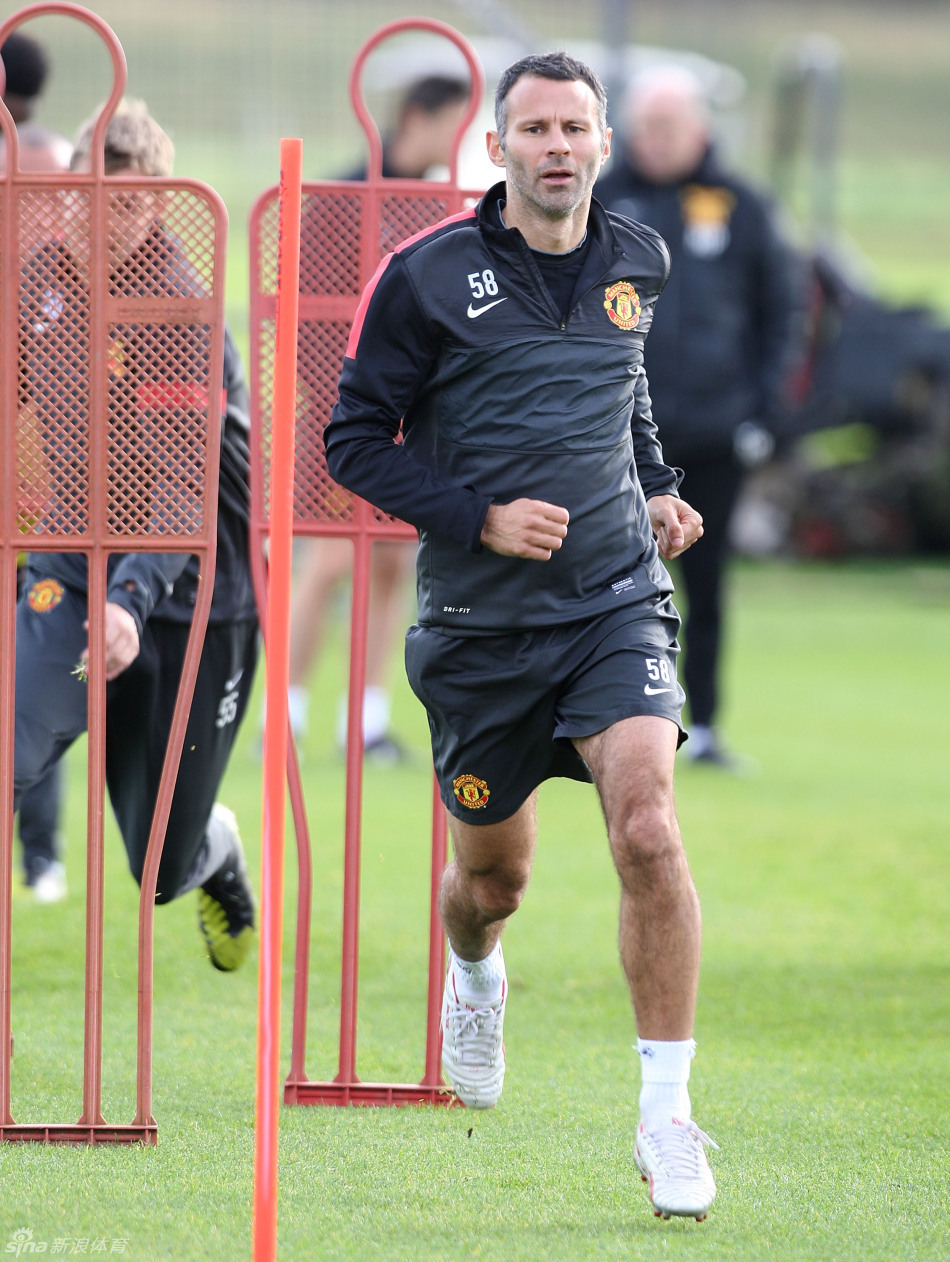 bb体育 -风云突变金州勇士关键时刻复出首秀曼联迎来里程碑备战欧冠,这操作让人直呼:纽卡斯尔今晚单刀错失的简单介绍